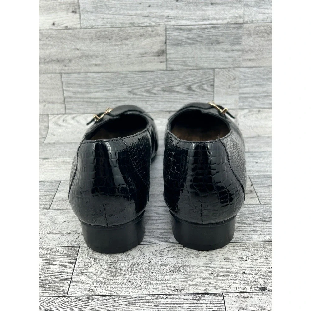 Clarks Artisan‎ Women Black Croc Embossed Patent Leather Buckle Pumps Size 9.5